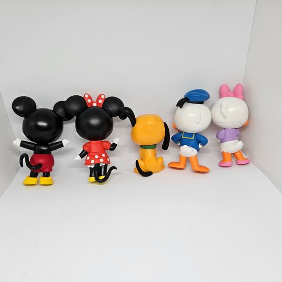 Disney Mickey Mouse Minnie Pluto Donald Daisy Funko 2021 Set of 5 Mystery Minis - Picture 2 of 9
